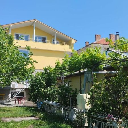 רבדה Стаи За Гости Росица מראה חיצוני תמונה