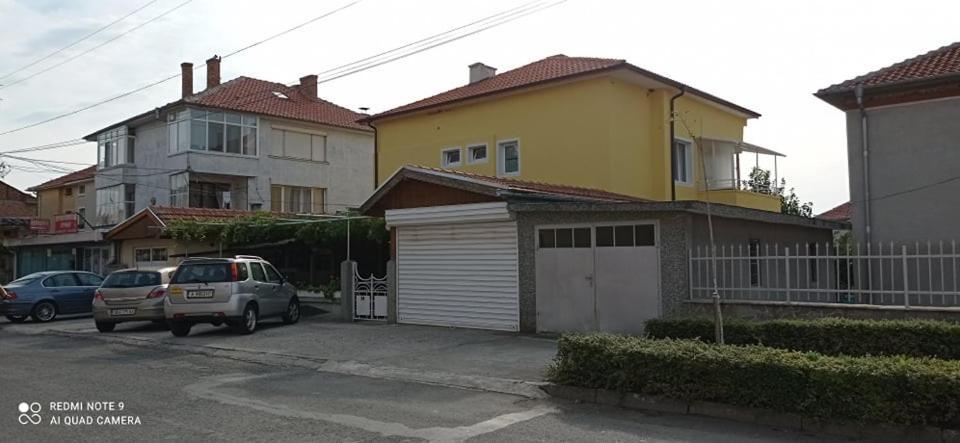 רבדה Стаи За Гости Росица מראה חיצוני תמונה