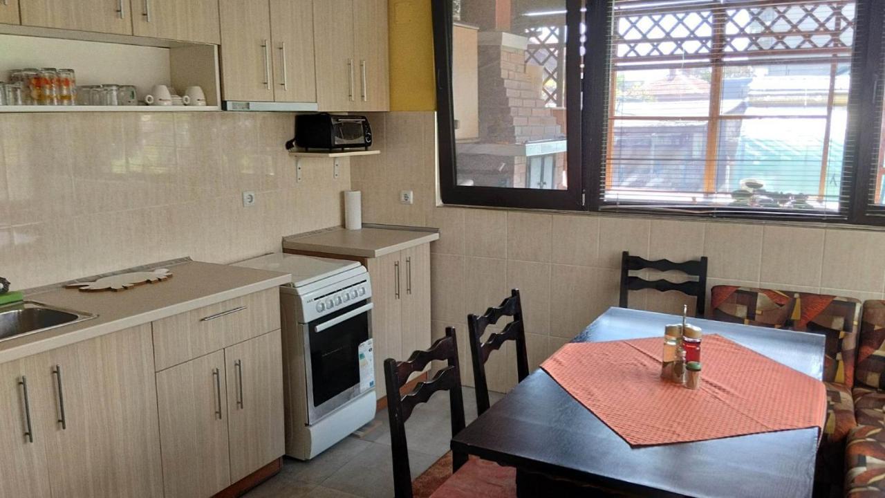 רבדה Стаи За Гости Росица מראה חיצוני תמונה